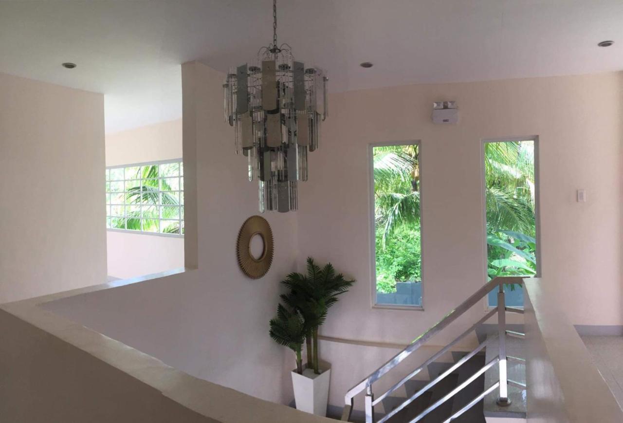 Elnora Delmar Travellers Inn Siquijor Exteriör bild